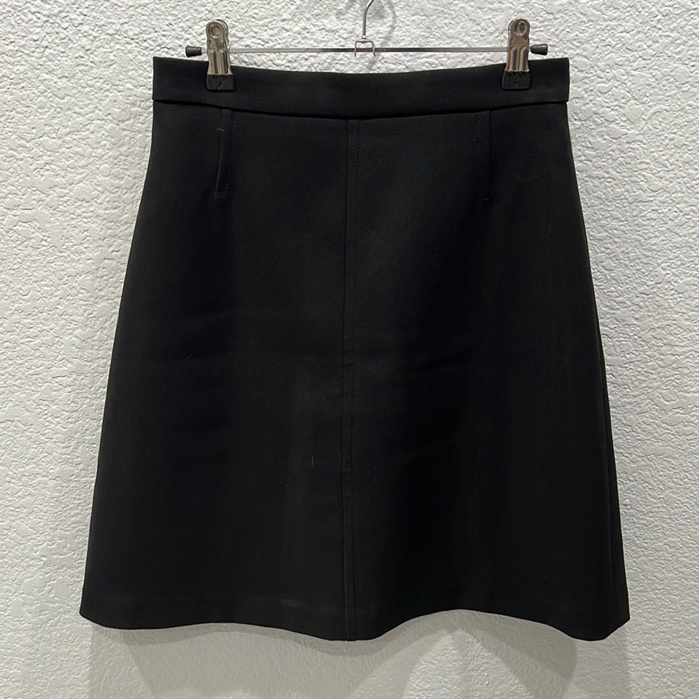 Louis Vuitton A-Line Skirt in black, size 36